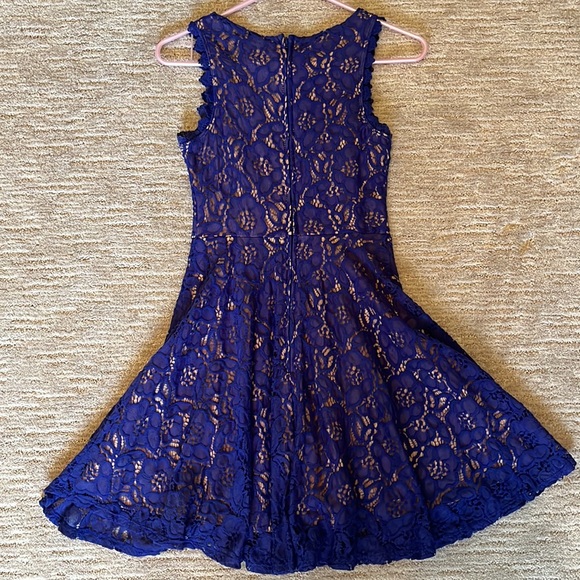 city studio blue floral lace dress - Picture 6 of 6